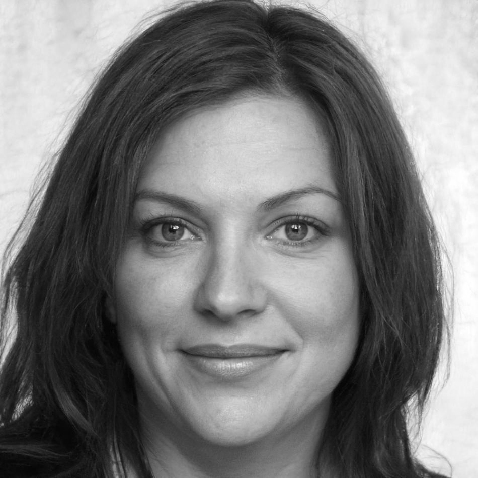 Instructor Maxine Thorne